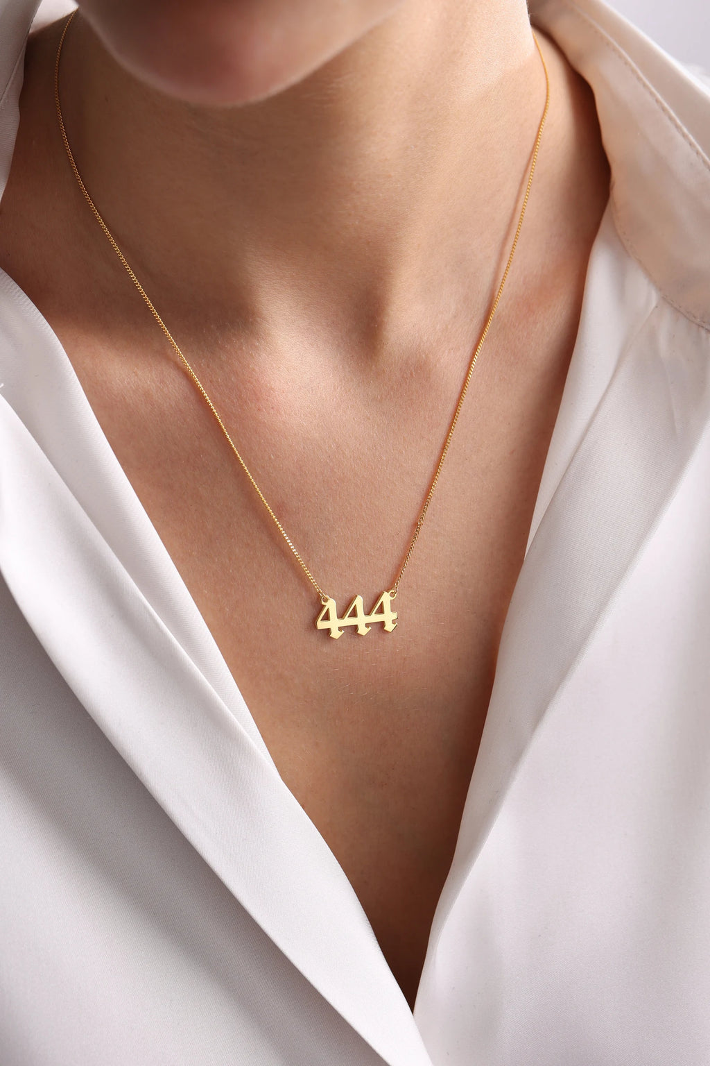 Златисто Колие "444" Ангелско Число