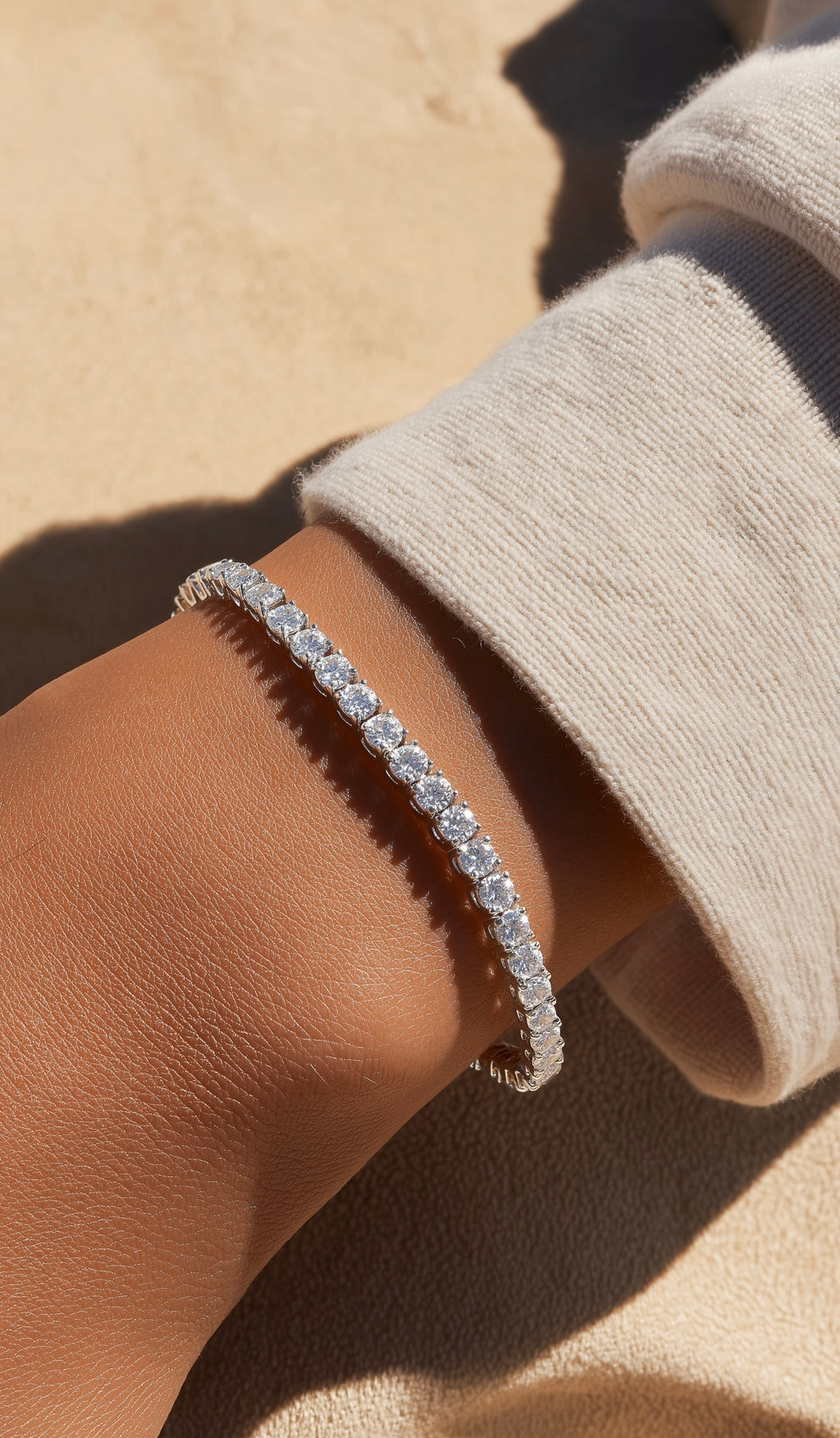 Сребриста Гривна Sylera