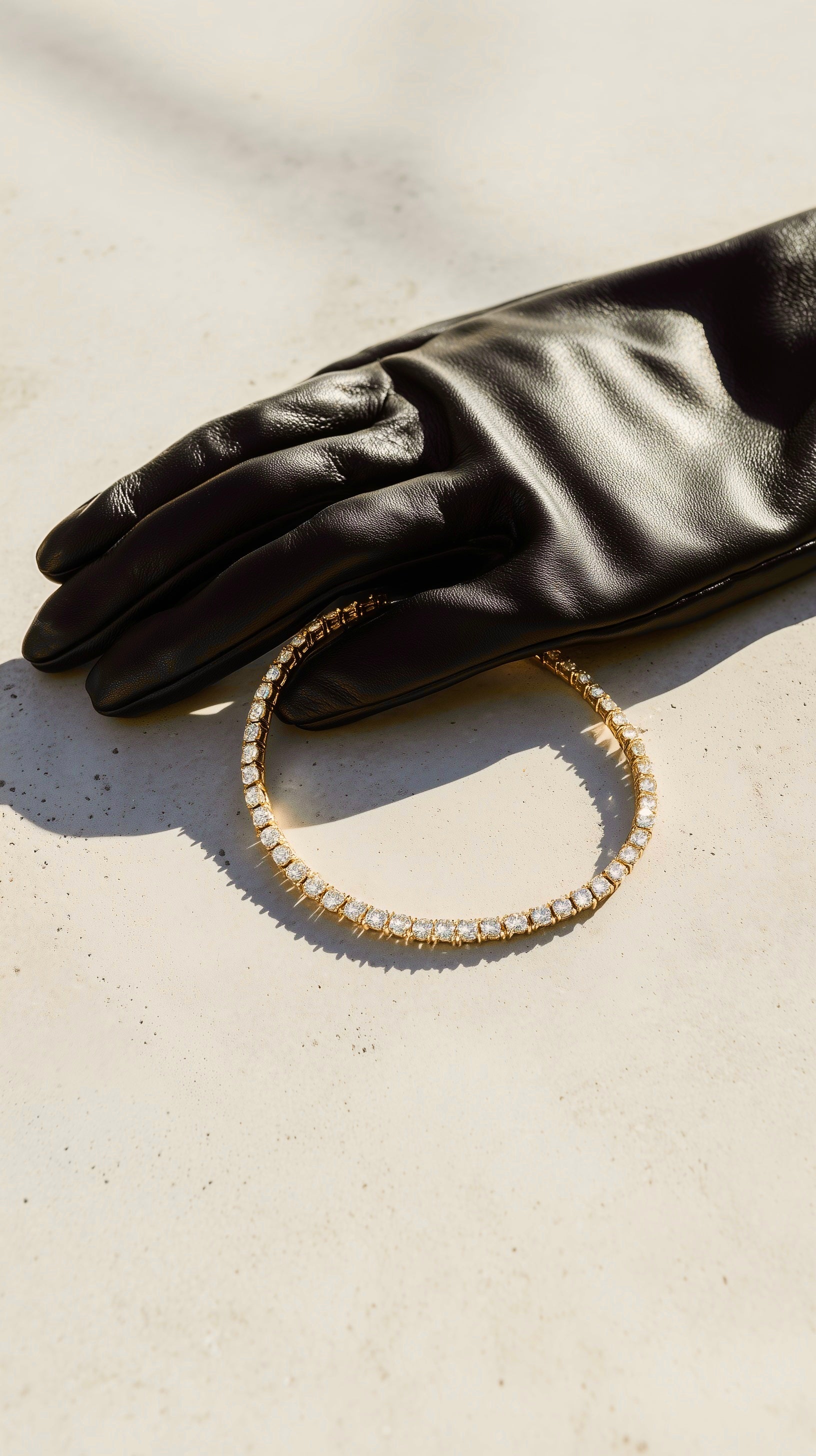 Златиста Гривна Aurelia