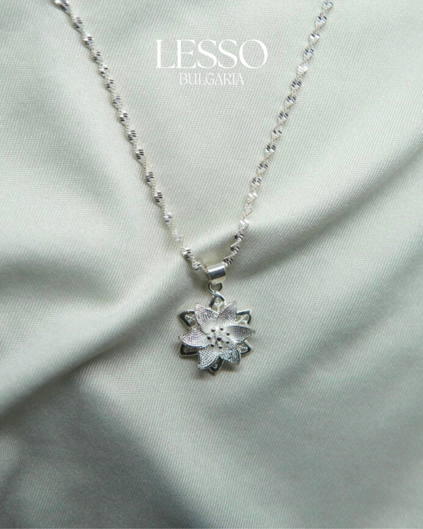 Сребристо Колие "Lotus"