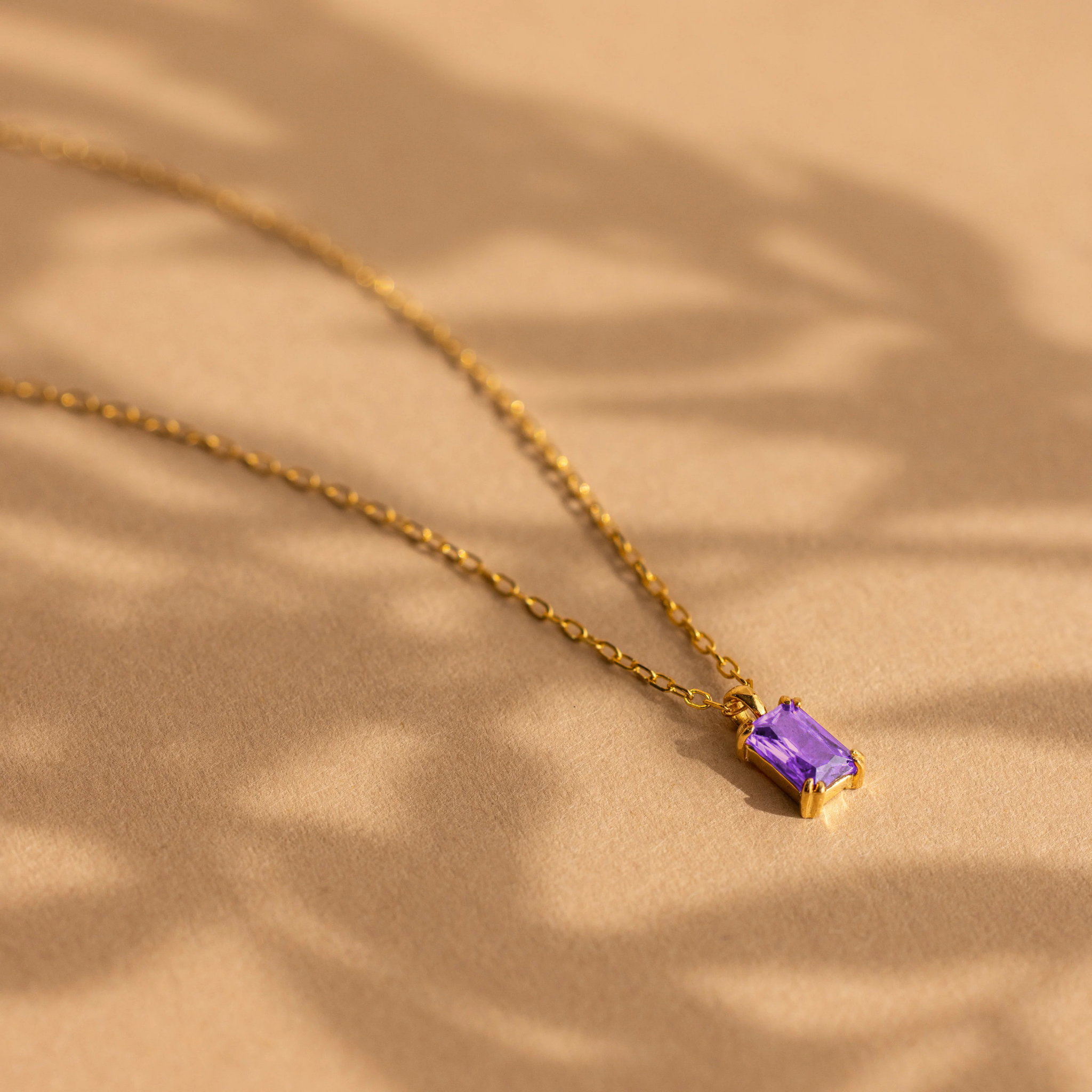 Златисто Колие Luneth